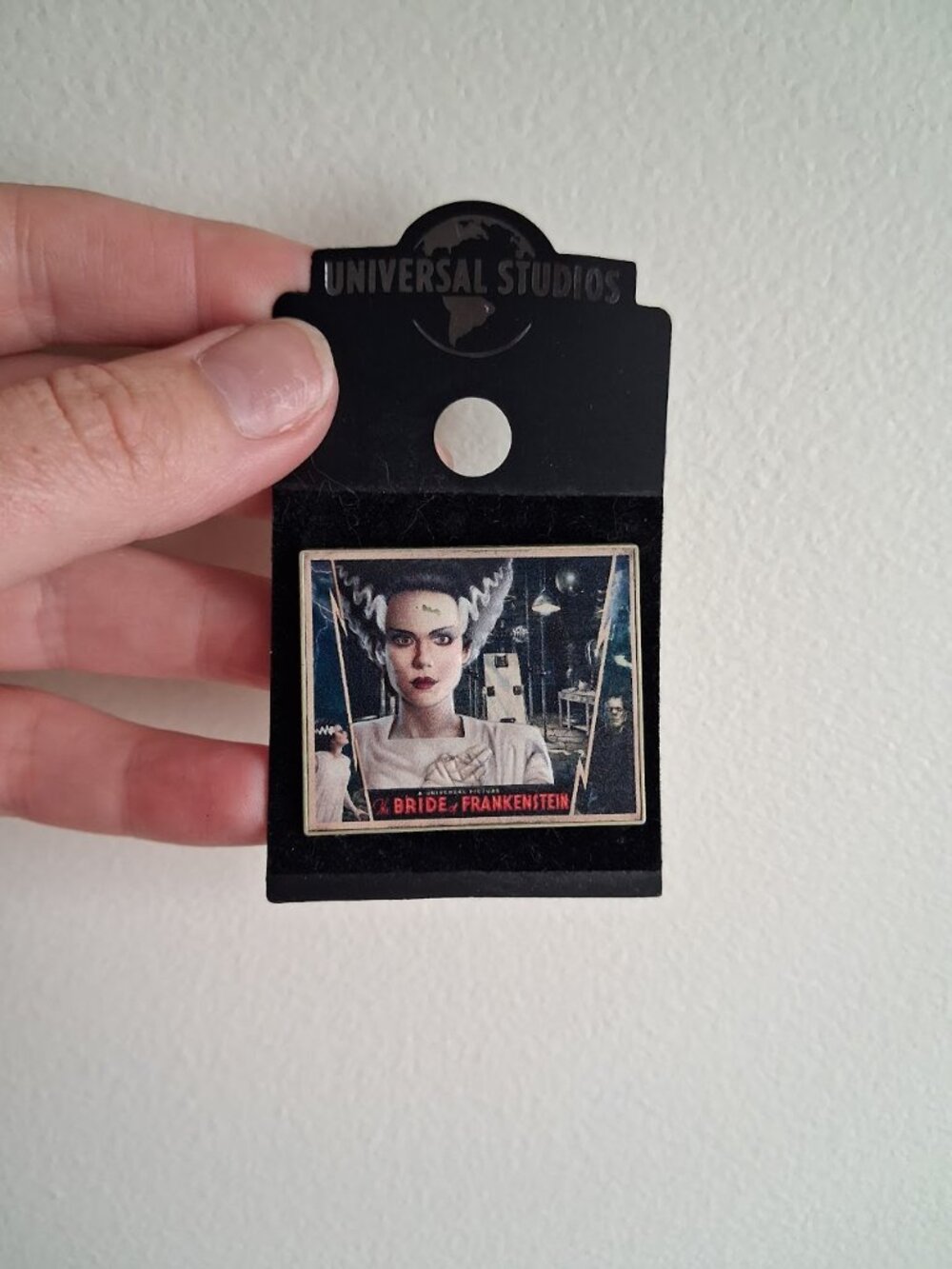 Rare Universal Studios Bride of Frankenstein pin